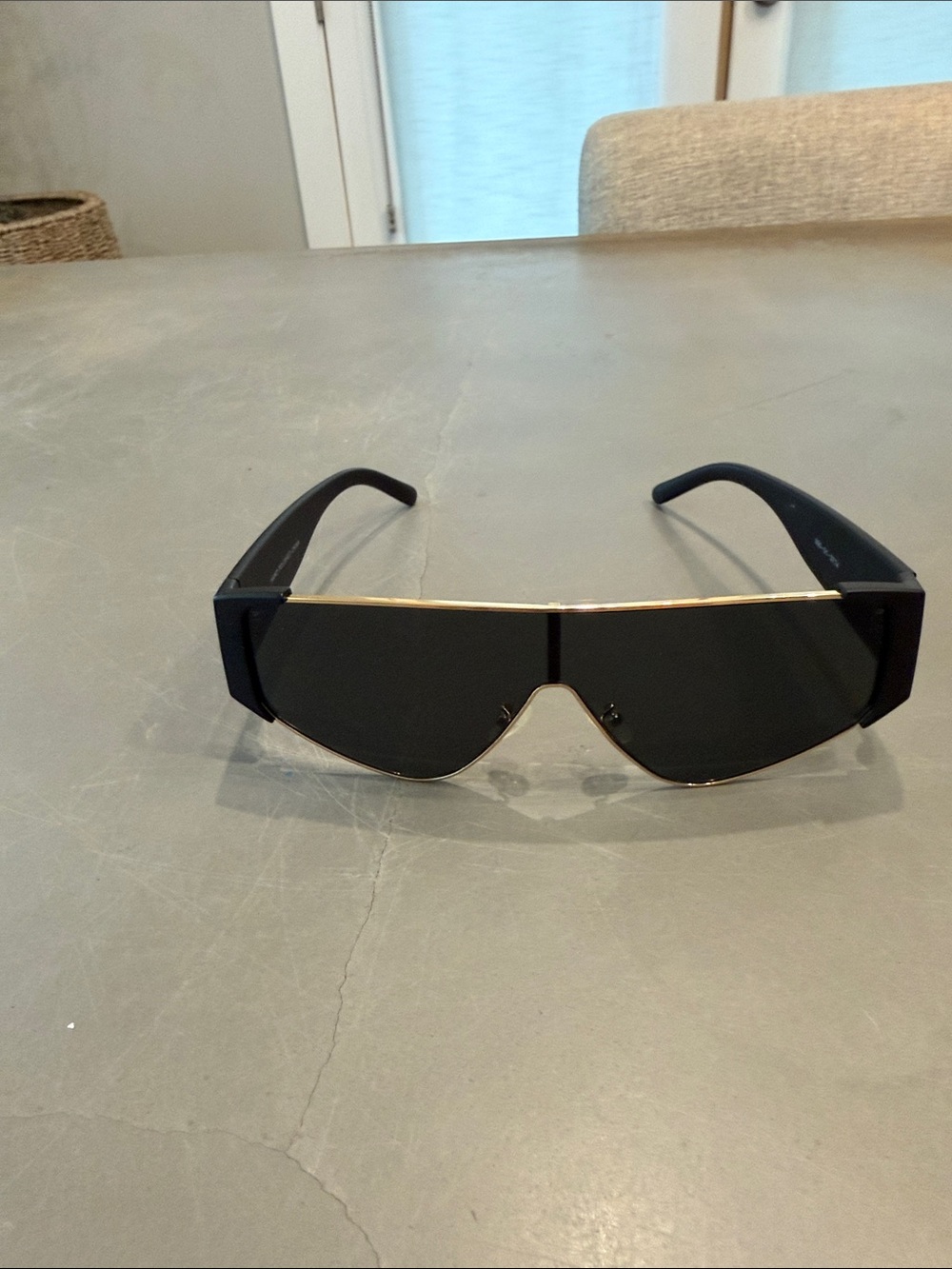 Modern Black Shield Sunglasses with Gold Accent